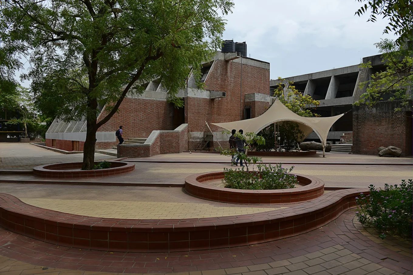 CEPT University