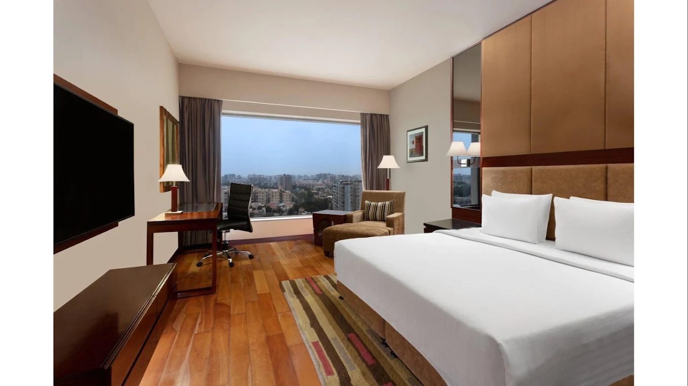 Courtyard by Marriott Ahmedabad — photo 2