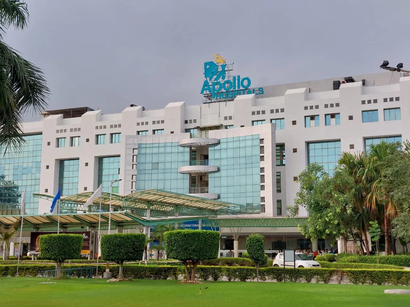 Apollo Hospital Ahmedabad